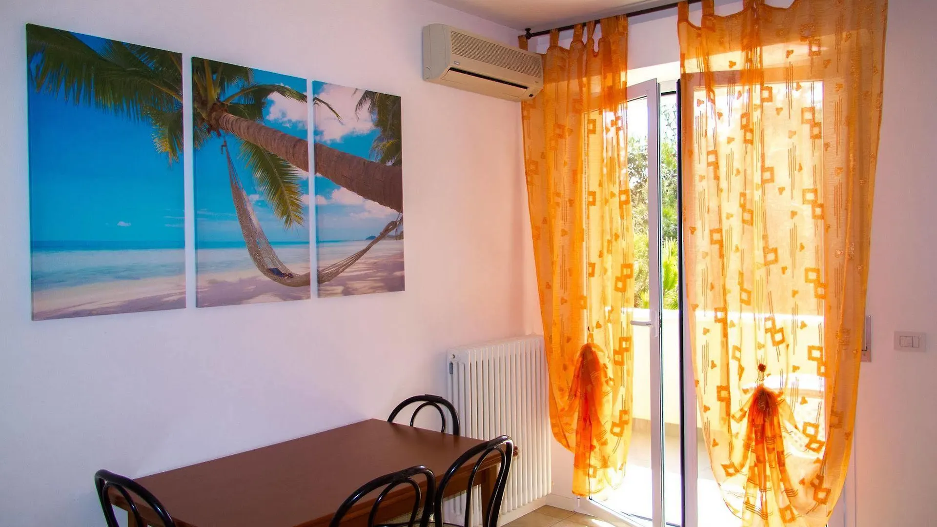 Family Residence Nuova Orchidea 里乔内